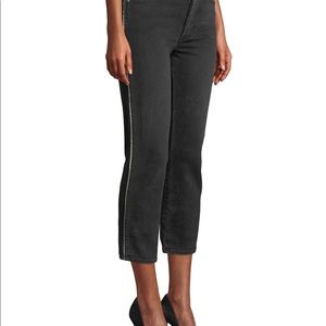 AMO
Chloe Crop With Piping Black